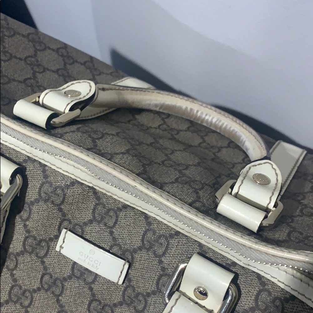 Gucci Boston Bag with White Trim - Picture 5 of 11